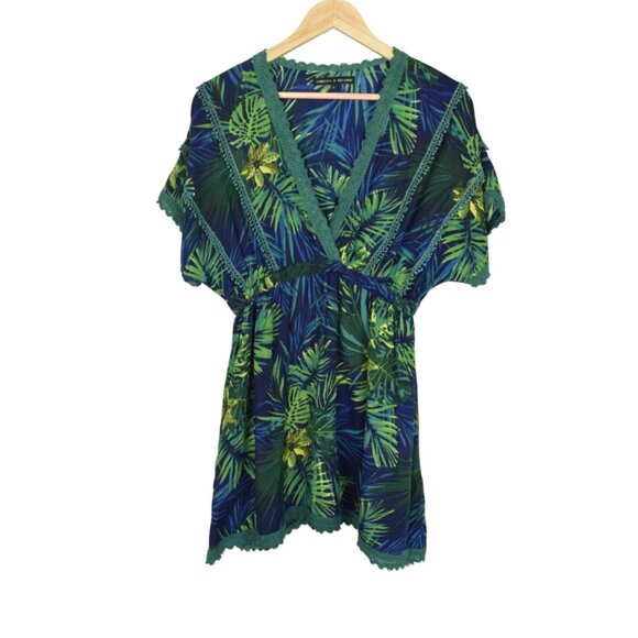 AMERICA & BEYOND TROPICAL PALM PRINT GREEN V-NECK COVER UP DRESS - Picture 2 of 8